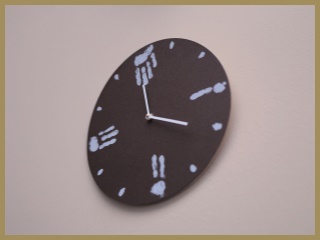 Hodiny SHU-SHID od Oleny Obraztsové