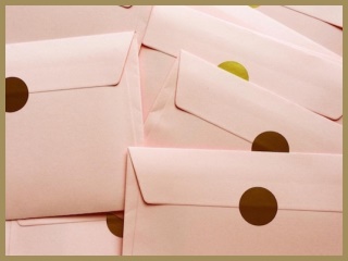 Obálky v odstínu Colorplan Candy Pink