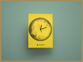 Hodiny Soundwave od Adély Kopáčové