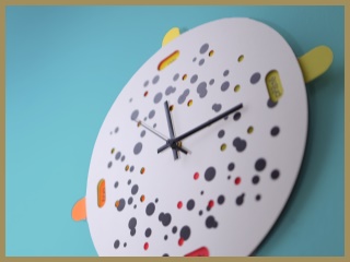 Detail hodin Relative Timepiece Kristýny Zemanové